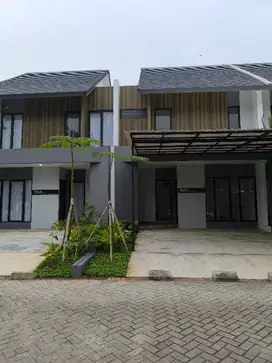 Rumah 2 lantai akses deket tol kunciran tangerang ukuran 7X16