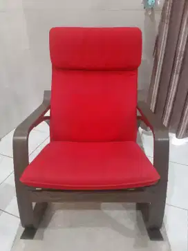 Kursi Goyang Poang Ikea Warna Merah Cokelat