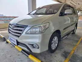 [OLXMOBBI] Low Angs Toyota Kijang Innova 2.0 E Bensin-MT 2014 EYZ