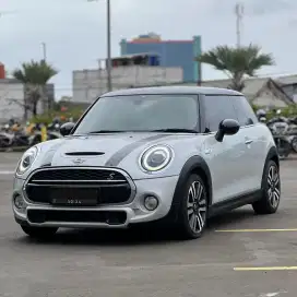 Mini Cooper S Hatch 3 Door 2019 Matic AT Silver