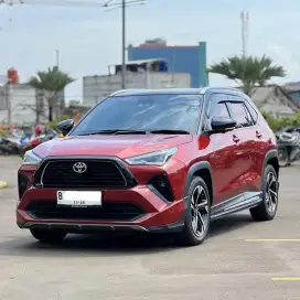Toyota Yaris Cross HEV S 1.5 GR CVT TSS AT 2023 TWO TONE HITAM ORANGE
