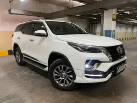 [OLX Mobbi] Toyota Fortuner Putih 2.7 SRZ GR Sport Bensin-AT 2021 ELV