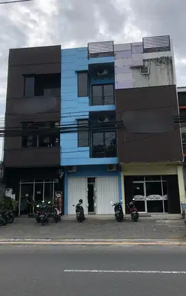 Ruko Murah Tepi Jalan Dalam Kawasan Bisnis Area Seturan