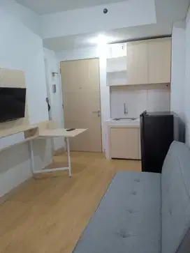 Apartement Ayodhya Residence,2 BR,lantai 22,Fully Furnished.Cikokol.