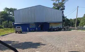 Disewakan Gudang Ex olah raga Cocok Badminton, Padel, Futsal, Tigaraks
