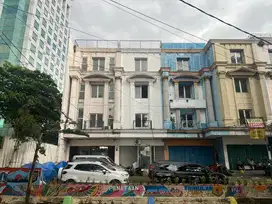 murah Di jual ruko 4 lantai siap pakai di jln utama di pancoran jaksel
