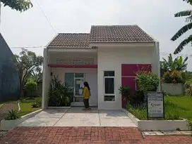 sf Rumah siap huni nempel stasiun krl
