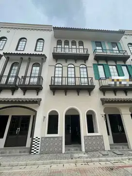 Ruko Euro Asia Pik 2 Boulevard 2 Muka 3Lt 4,5x20 Lokasi Strategis