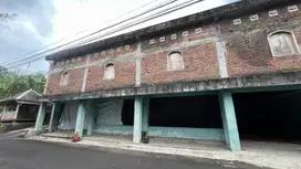 Dijual Bangunan GOR selatan Jalan Wates Km 9 Gamping Sleman Yogya