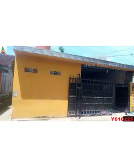 Dijual rumah tanah luas 3 kamar di Tigaraksa Tangerang