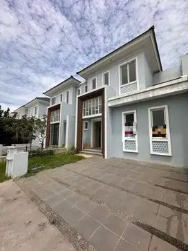 Rumah Harga Bu 2 Lantai di Chiara Suvarna Sutera Tangerang L2 240338