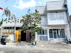 RUMAH LUAS BANDARA NARITA MALANG,ADA GUDANG,DEKAT EXIT TOL MADYOPURO
