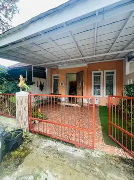 jual harga bagus rumah di Sentul City.