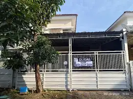 Rumah siap huni sudah renov di Valencia Icon Puri Surya Jaya
