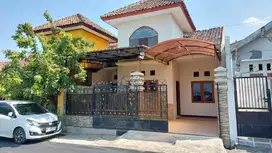 Rumah Bagus Siap Huni dekat Pintu Tol Klodran, Colomadu