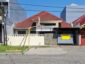 Dijual Rumah 1 lt , ROW sangat lebar , Nirwana Eksekutif blok CC , Sur