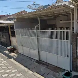 Rumah Bagus dan Terawat Strategis Ploso Timur Tambaksari Surabaya
