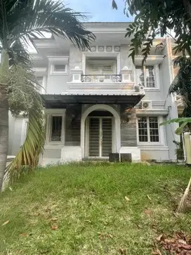 Rumah 2 Lantai Siap Huni di Cluster Greenwood Lippo Cikarang