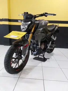 CB 150 R STREEFIRE