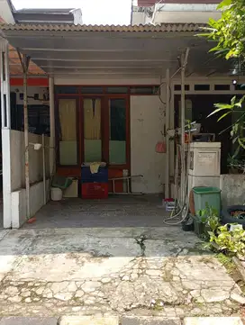 Jual Rumah di Cluster Vania Permata, Bintaro Ciputat, KD24090804