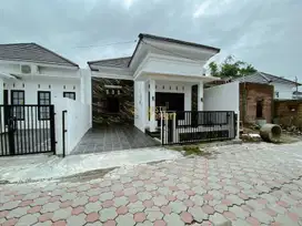 RUMAH CANTIK DALAM CLUSTER DI JALAN KALIURANG SIAP HUNI, DI SLEMAN