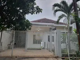 DIJUAL RUMAH MINIMALIST WIYUNG PONDOK ROSAN SIAP HUNI