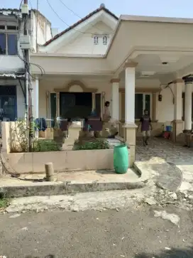 Jual rumah medow grend