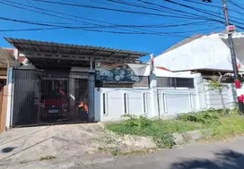 Turun Harga Murah Rumah Lebar 10Darmo Permai Selatan Lokasi Strategis
