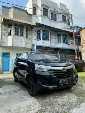 Toyota avanza E 2016
