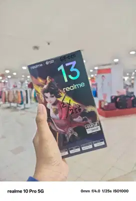 Terlaris Realme 13 5G Ram 12/256GB NFC