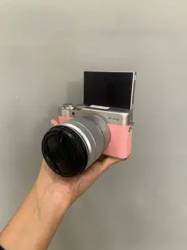FUJIFILM X-A10 + KIT PINK