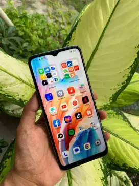 Oppo A18 umur 1 bulan mulus like new