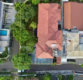 RUMAH ASRI DI SENOPATI KEBAYORAN BARU JAKARTA SELATAN
