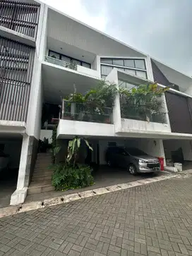 DIJUAL RUMAH (Full Furnished) CASA 32 UNIT PONDOK PINANG KEBAYORAN LAM
