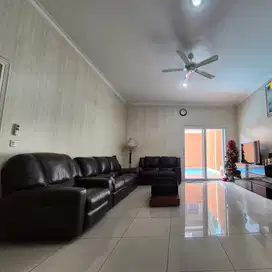 Rumah PIK Katamaran Indah 8x28 Private Pool