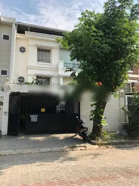 Rumah PIK Katamaran Indah 9x25 Hadap Taman