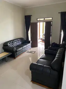 Rumah Minimalis Siap Huni di Cikutra Bandung