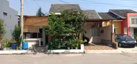 Rumah huk taman sakura free furnish