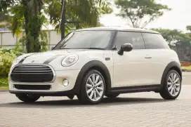 (TDP 15jt) Mini Cooper 3 Doors Turbo F56 CBU 2018
