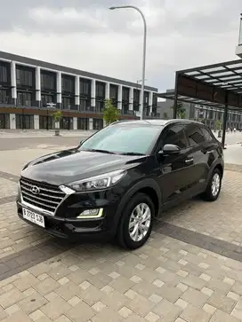 SUPER LOW KM MULUS TERAWAT LIKE NEW ! Hyundai Tucson 2.0 GLS AT 2019