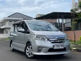 NISSAN SERENA 2.0 HWS AT 2014 SILVER FULLSET LOW KM