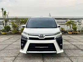 TOYOTA VOXY 2.0 2018 TDP 0 bisa bawa pulang unit S & K