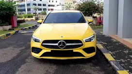 [KM ANTIK] Mercedes Benz CLA200 AMG Line  CBU AT Kuning 2022/2023