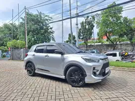 [OLX Mobbi] Toyota Raize Silver 1.0 G Two Tone Bensin-MT 2021 TRT