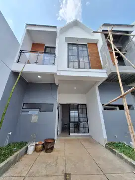 S751.Rumah 2Lt Minimalis Modern Nempel Graha Raya Bintaro Dp0%