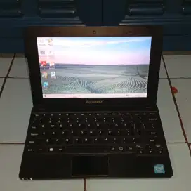Laptop Lenovo E10-30 Intel Celeron 2/320 GB Windows 10 x64
