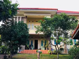 Rumah Mewah Super Luas dan Murah Siap Huni Lokasi di Pusat Kota Cian