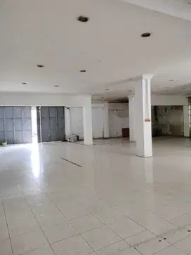 disewakan ruko semi gedung di mainroad jendral sudirman bandung kota