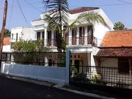 Jual Rumah Mewah Murah di Cinere Raya Depok Luas 300m2