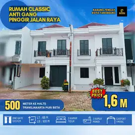 S441.Rumah Classic 2Lantai Anti Gang Pinggir Jl Raya di Karang Tengah